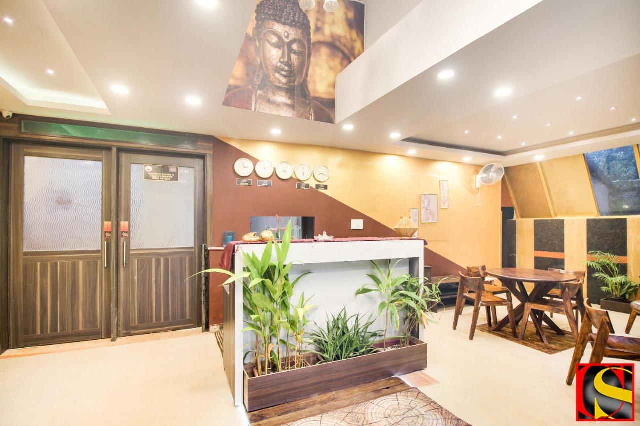 Candolim Sands Exterior photo