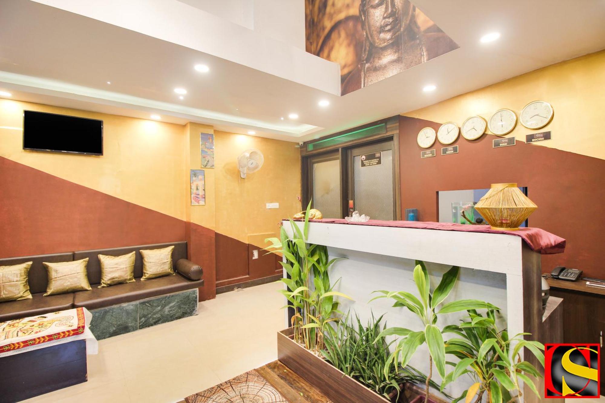 Candolim Sands Exterior photo