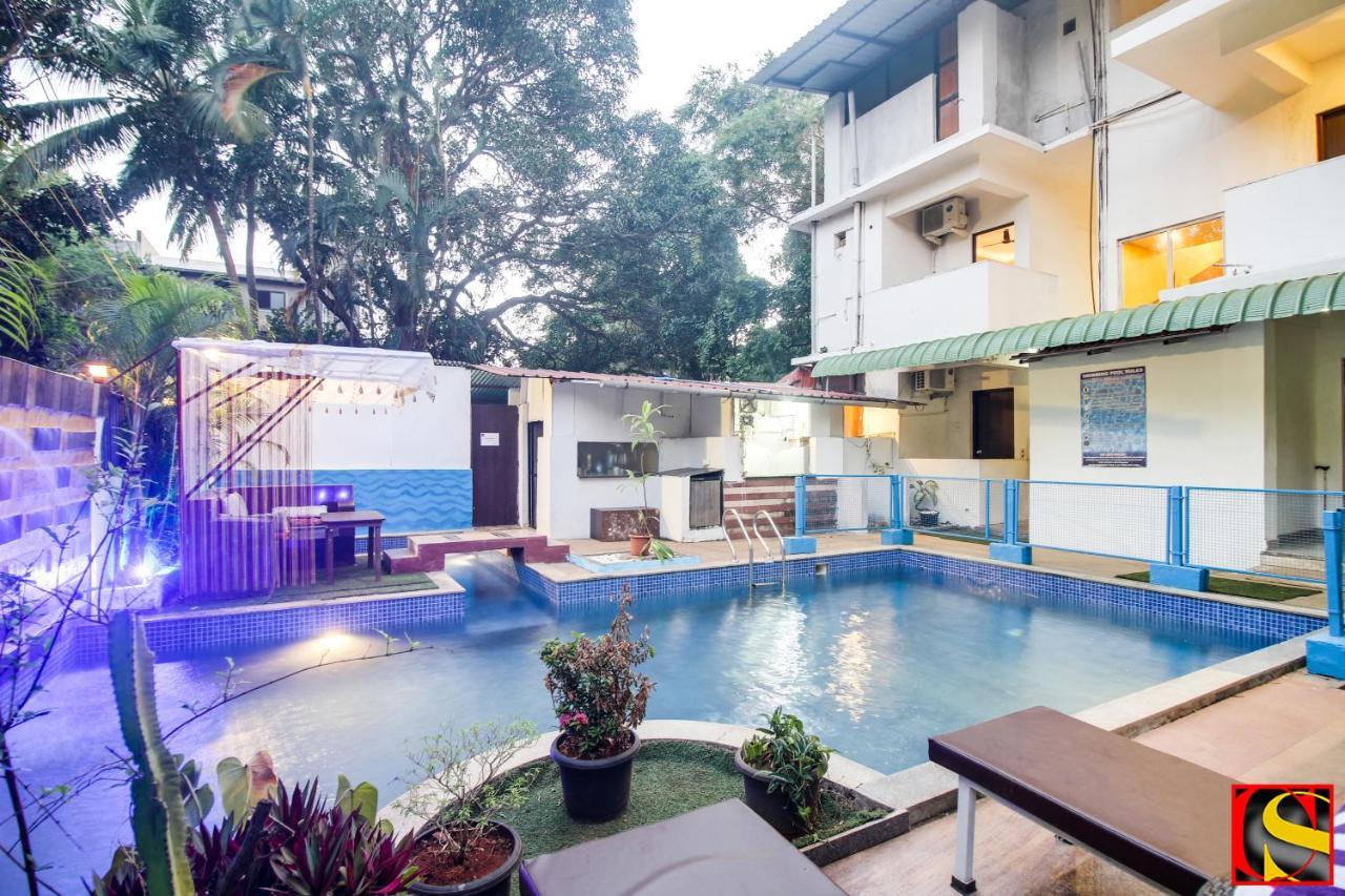 Candolim Sands Exterior photo