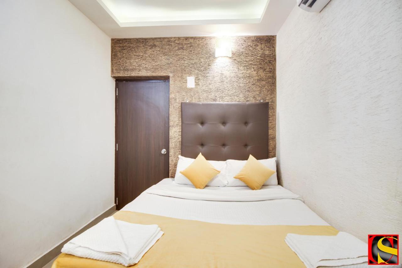 Candolim Sands Exterior photo